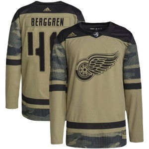 Jonatan Berggren Youth Adidas Detroit Red Wings Authentic Camo Military Appreciation Practice Jersey